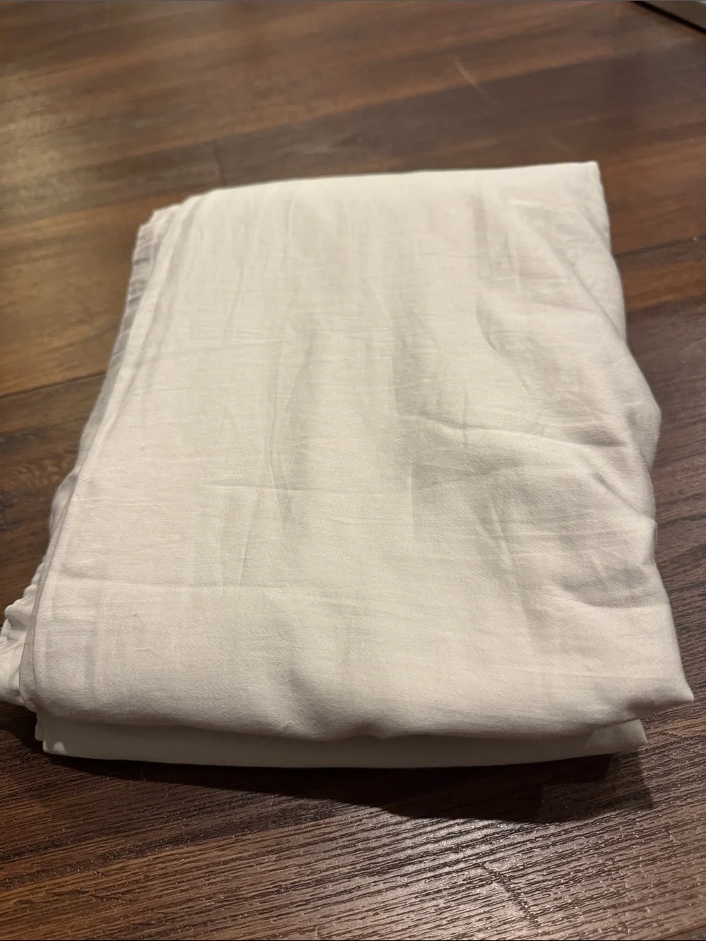 Quince Sateen Light Gray Duvet Cover in Drawstring Bag without Shams.